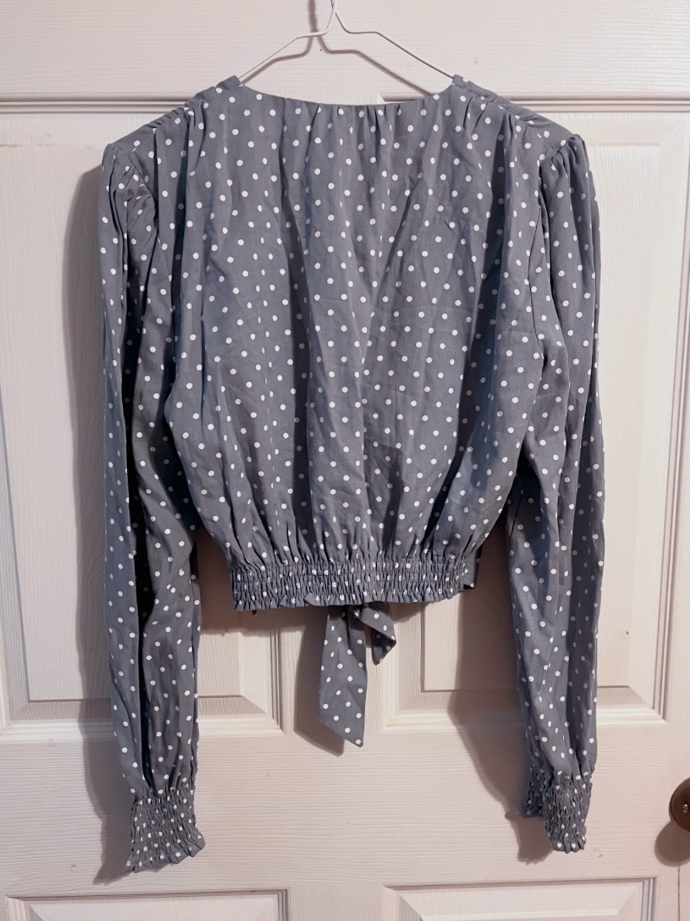 entro | NWT! Blue Polka Dot Tie-Front Blouse - Sz Small - Picture 10 of 10